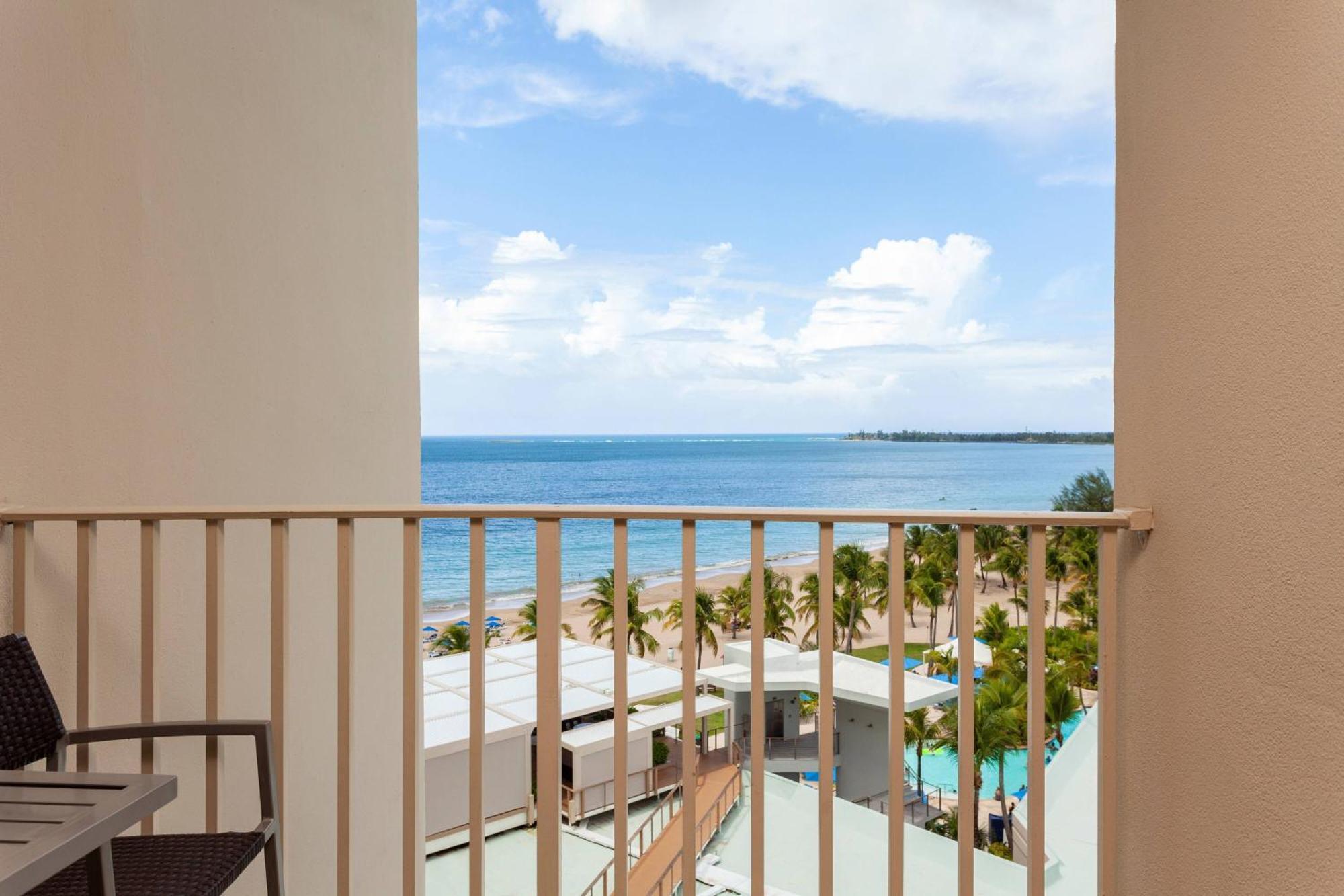 Courtyard By Marriott Isla Verde Beach Resort San Juan Luaran gambar